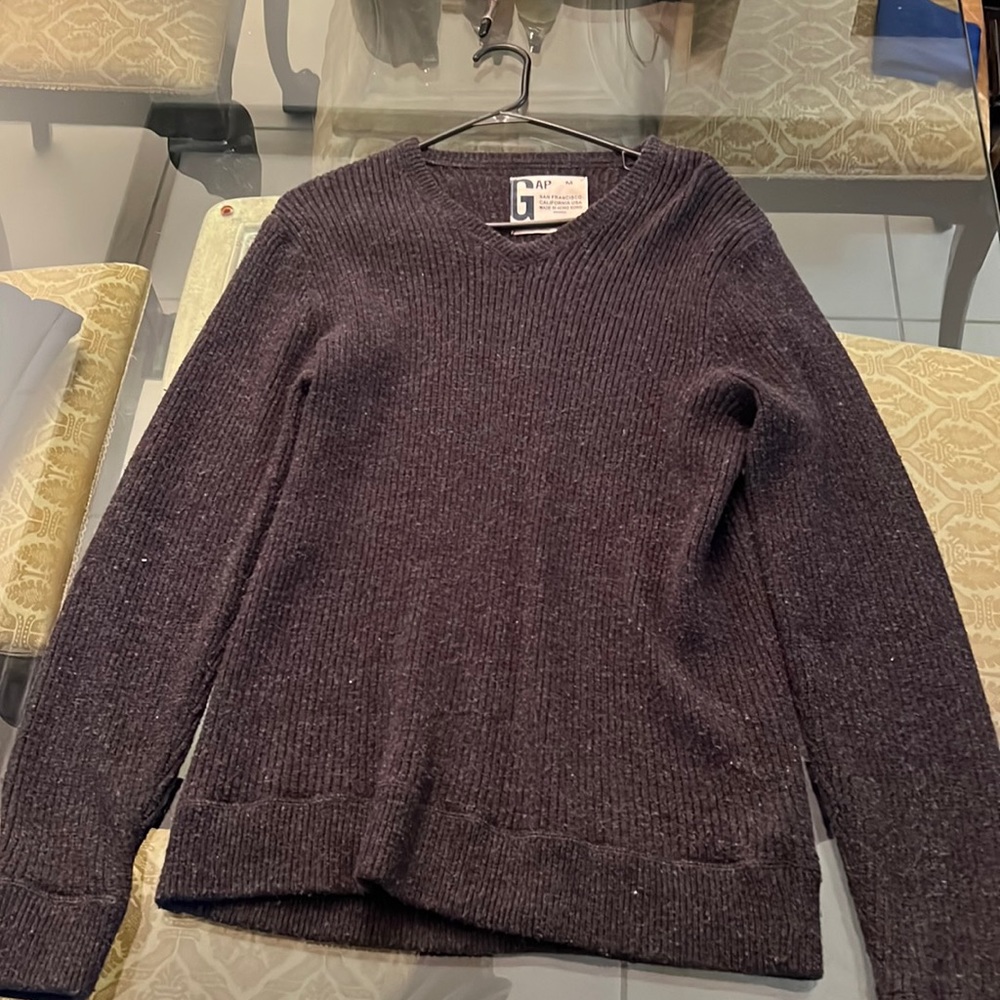 Gap Size medium fleece long sleeve mens